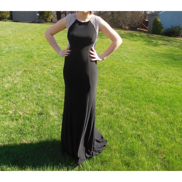 black, diamond prom dress!!! - Picture 3 of 4
